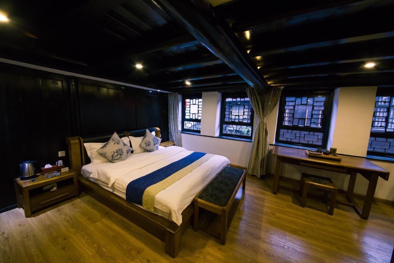 一方砚-旅拍体验民宿 Fenghuang Luaran gambar